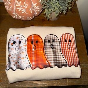 Cute Ghost Patterned sweatshirt